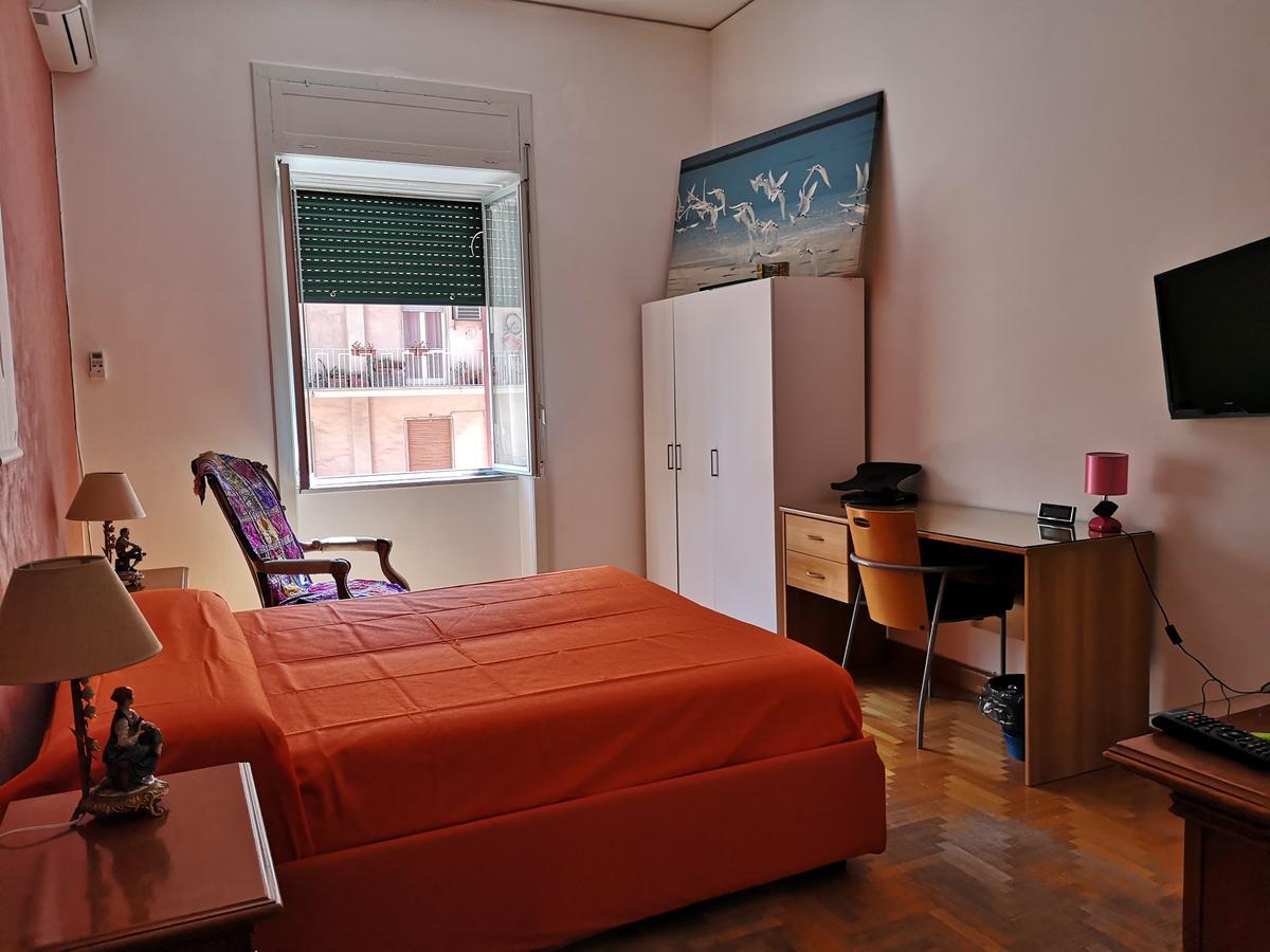 B&B Smiling Napoli Dış mekan fotoğraf